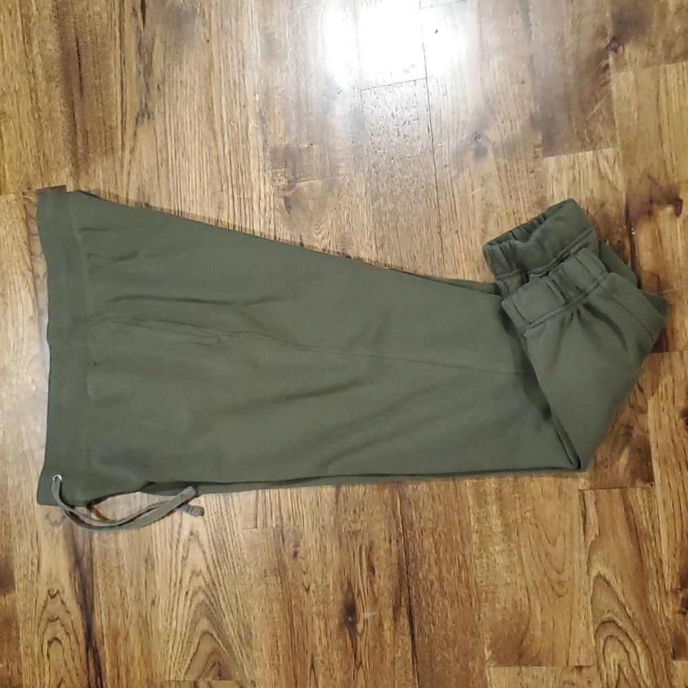 Mens Goodfellow & Co army green jogger pants size M